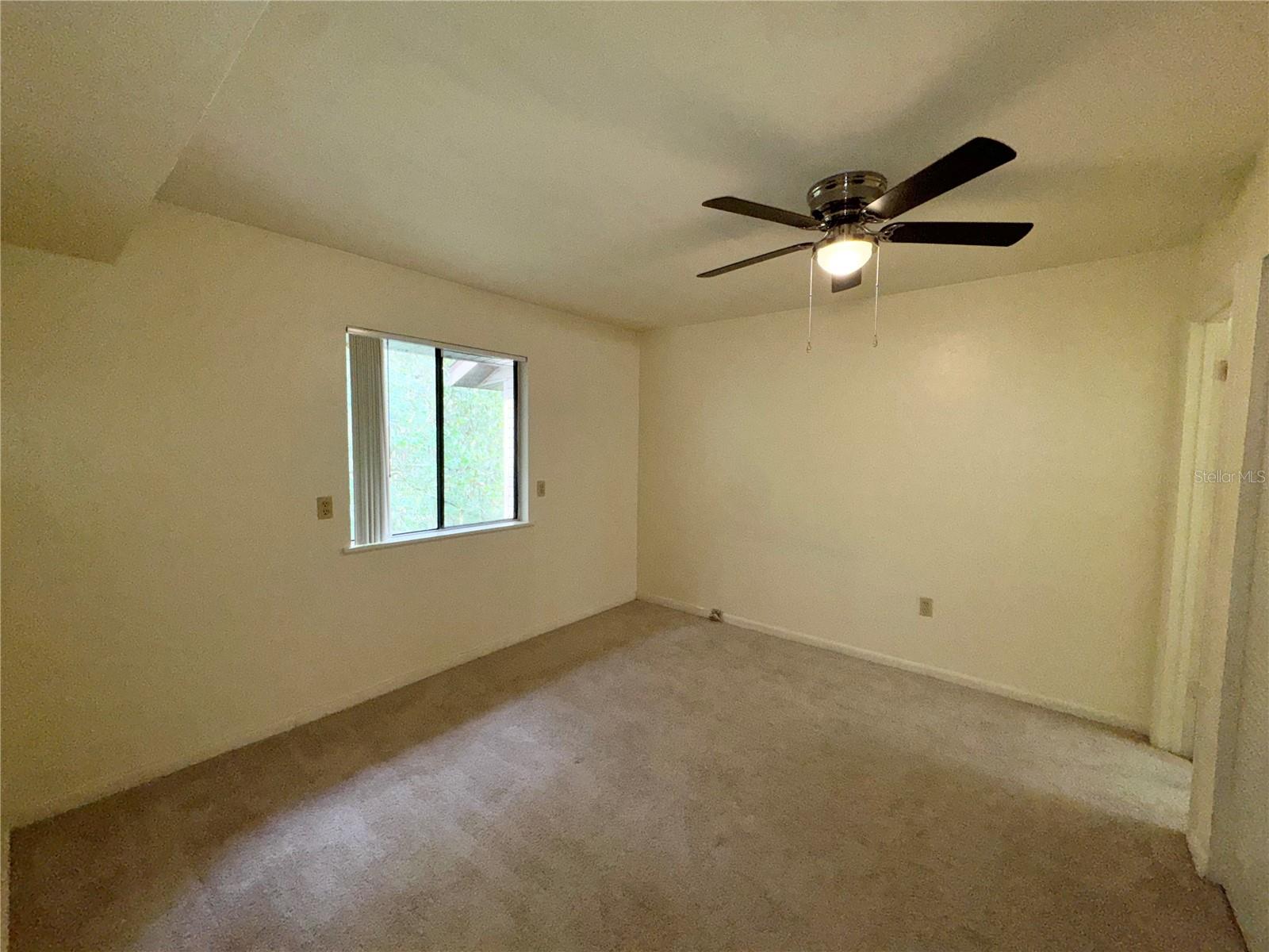 83 Se 16th Ave #e303 Property Photo 18