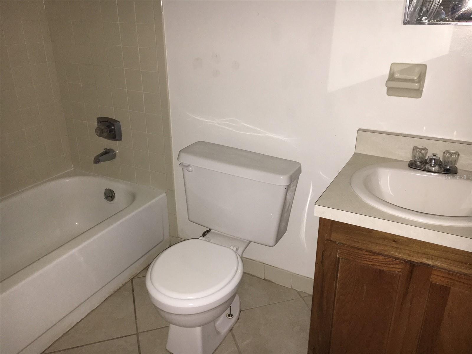 6735 Sw 45th Ave Property Photo 5