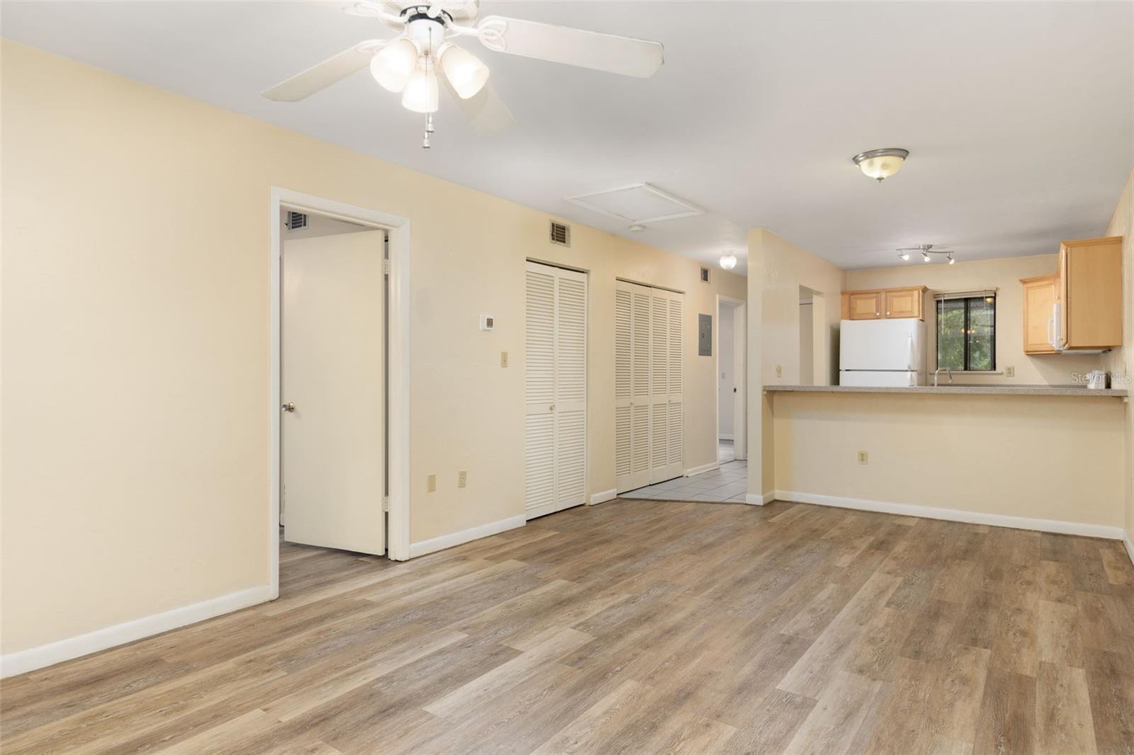 77 Se 16th Ave #b201 Property Photo 10