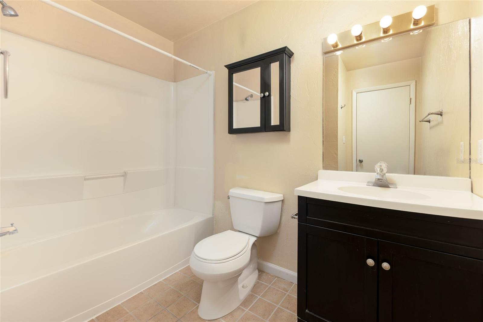 77 Se 16th Ave #b201 Property Photo 13