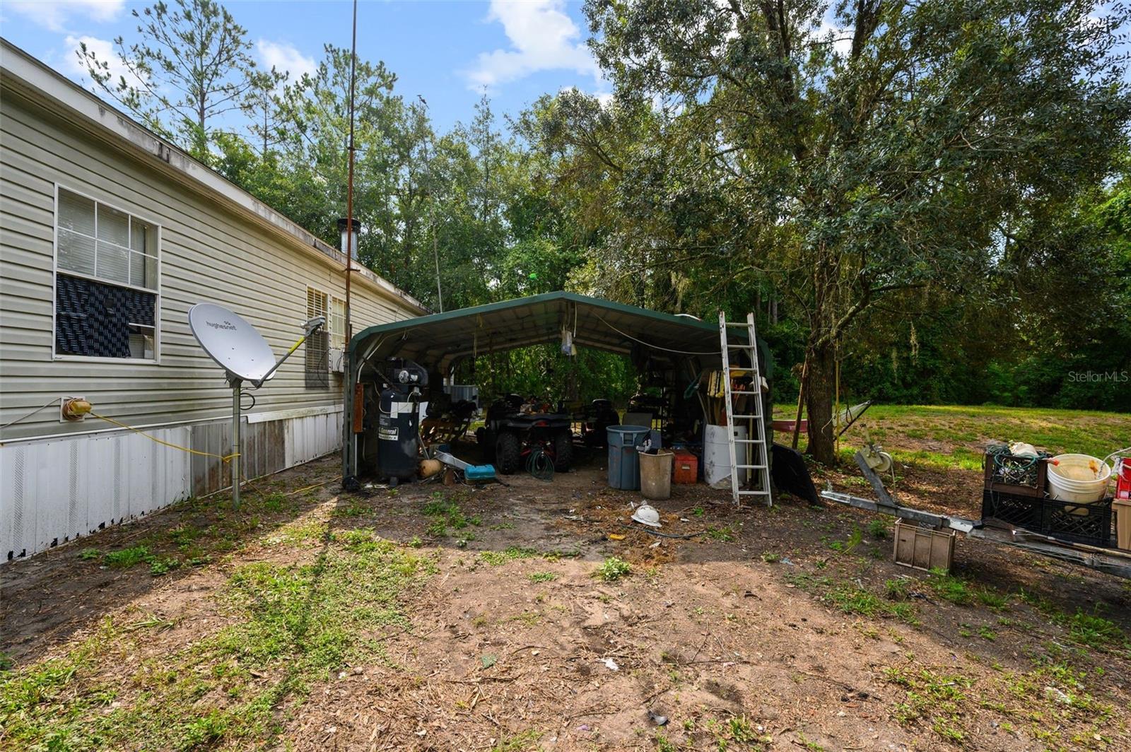 9798 State Road 100 W Property Photo 37
