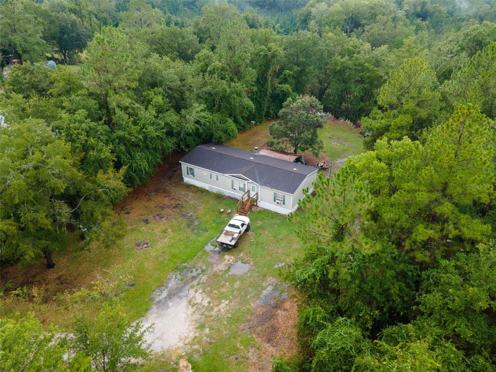 9798 State Road 100 W Property Photo 40