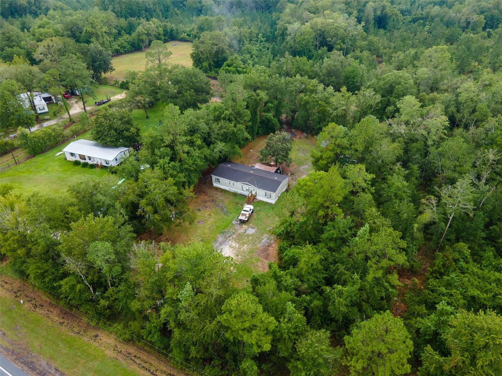 9798 State Road 100 W Property Photo 42