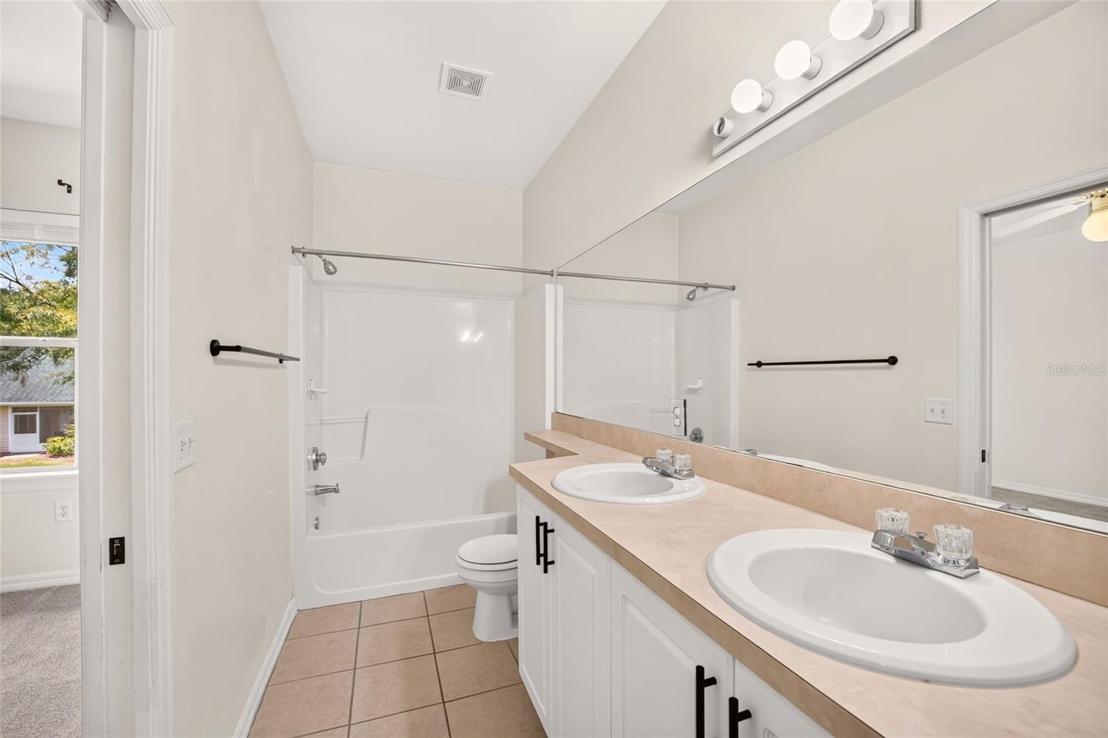 13200 W Newberry Rd #199 Property Photo 23