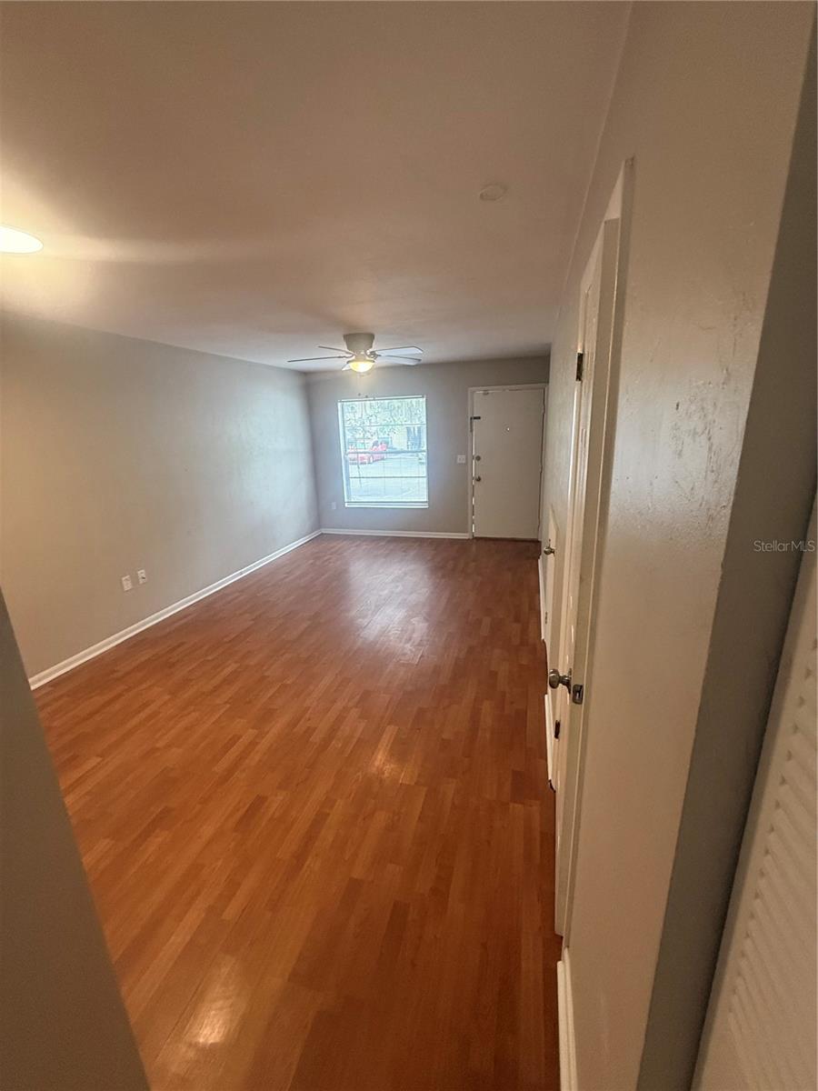 4017 Sw 22nd Rd #b Property Photo 8