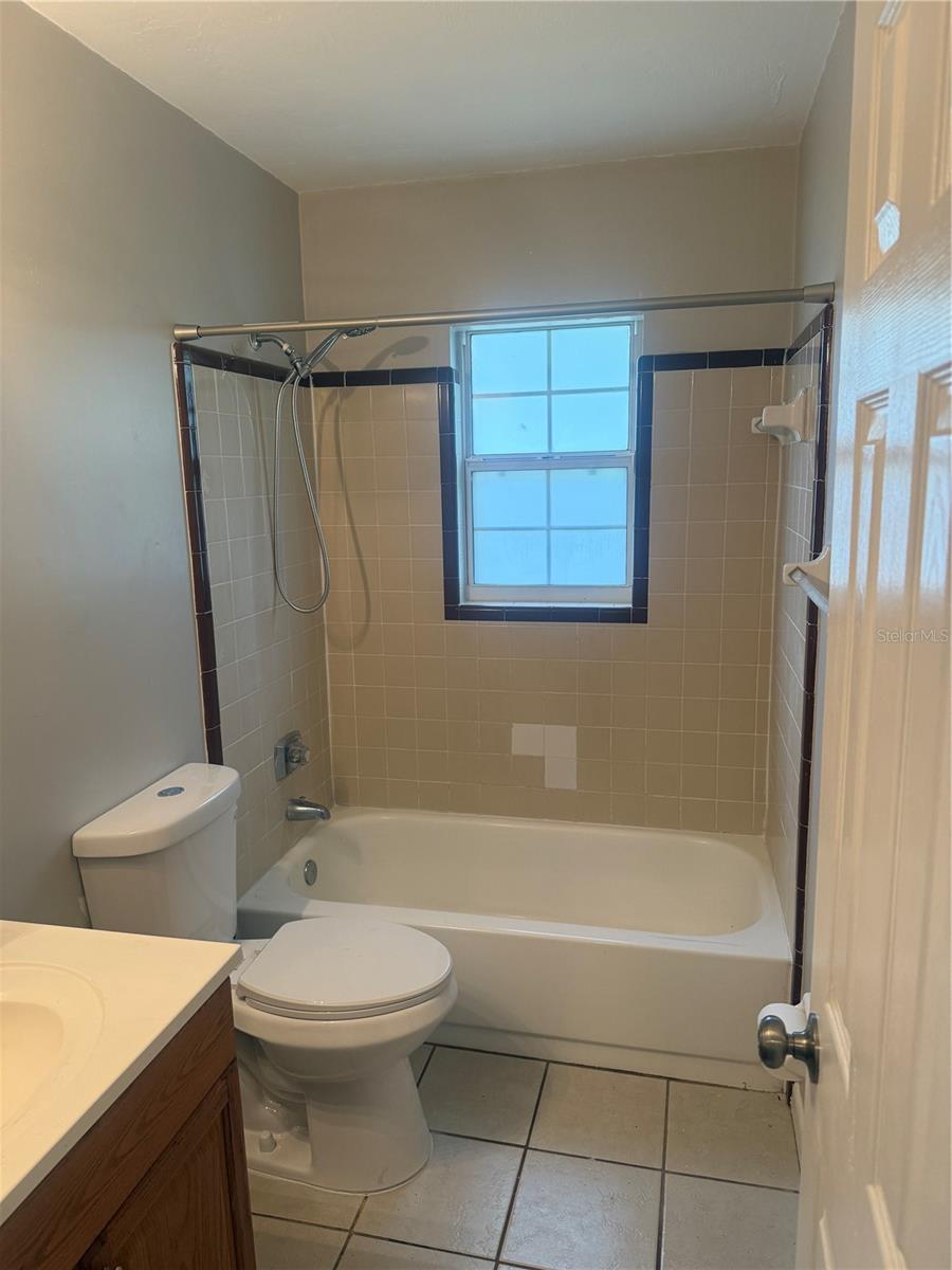 4017 Sw 22nd Rd #b Property Photo 22