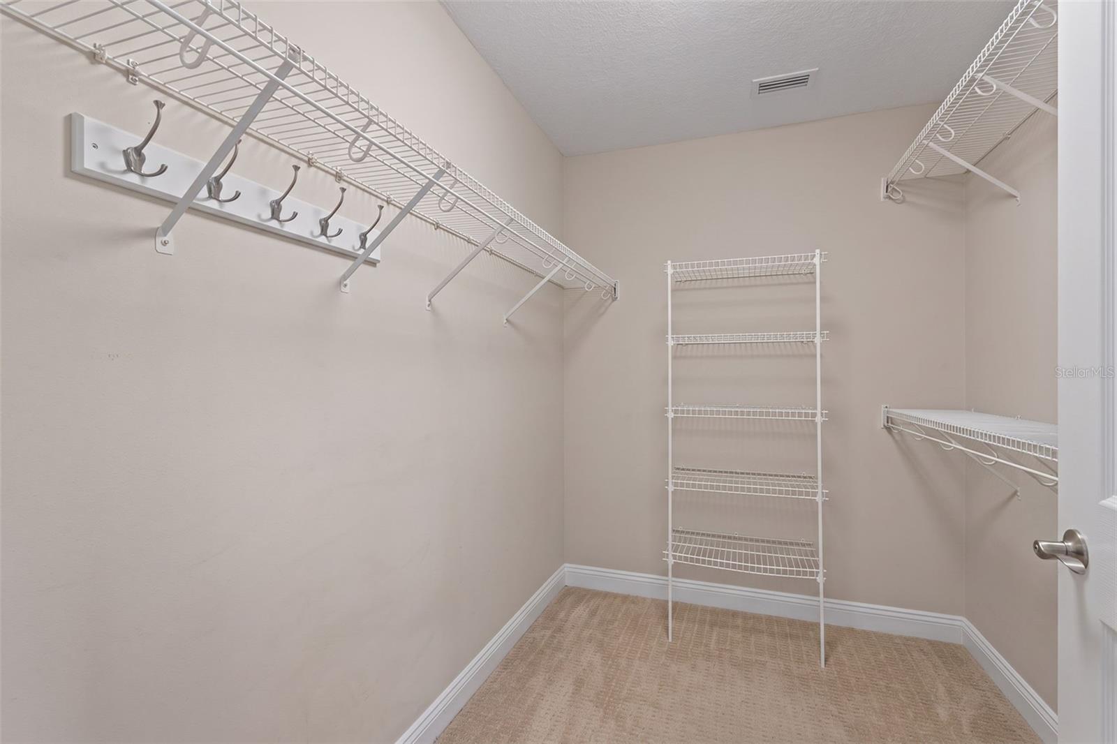 8140 Meadowlark Ct Property Photo 39