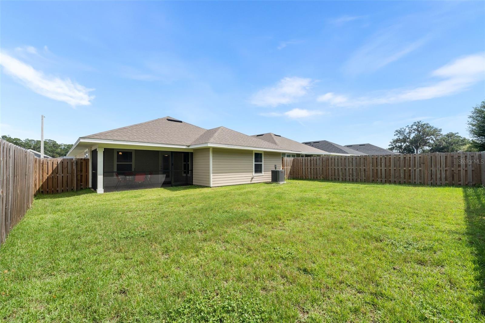 12692 Nw 162nd Dr Property Photo 25