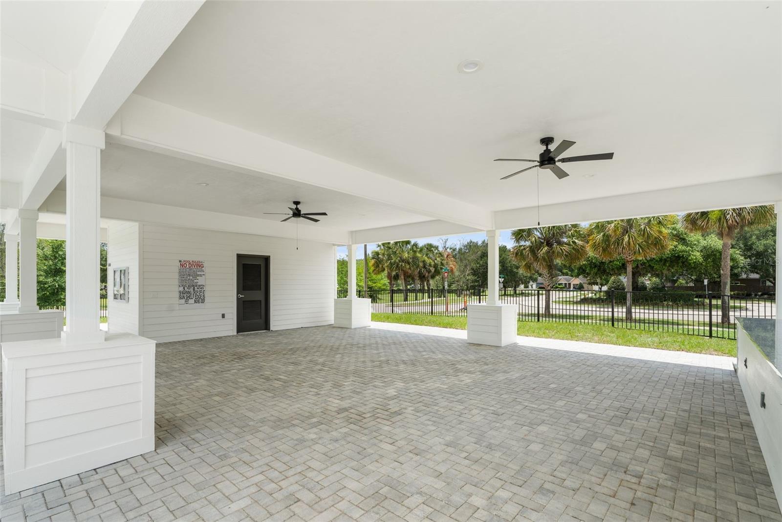 12692 Nw 162nd Dr Property Photo 36