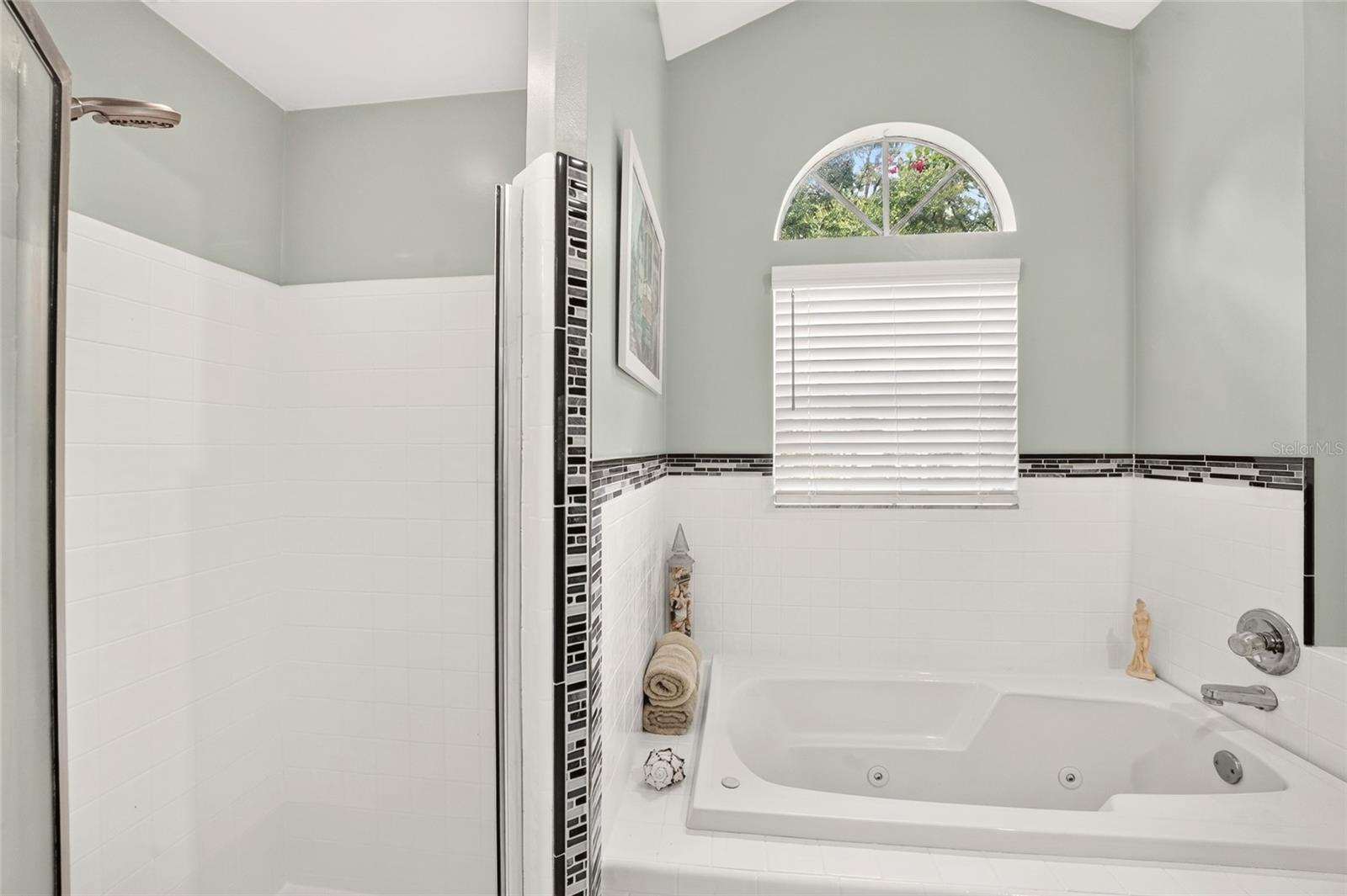 10427 Sw 55th Pl Property Photo 25