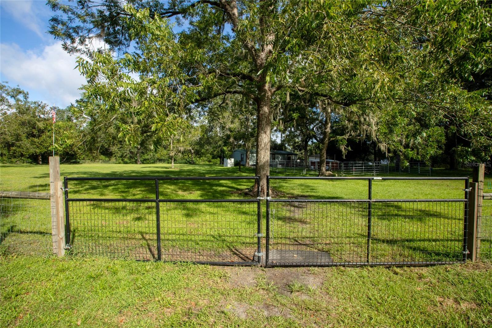 9284 Nw County Road 225 Property Photo 57