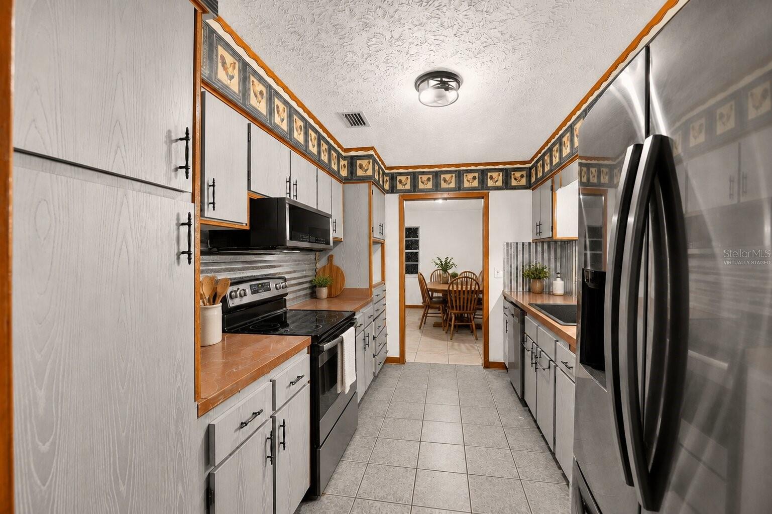 101 Allen Dr Property Photo 4
