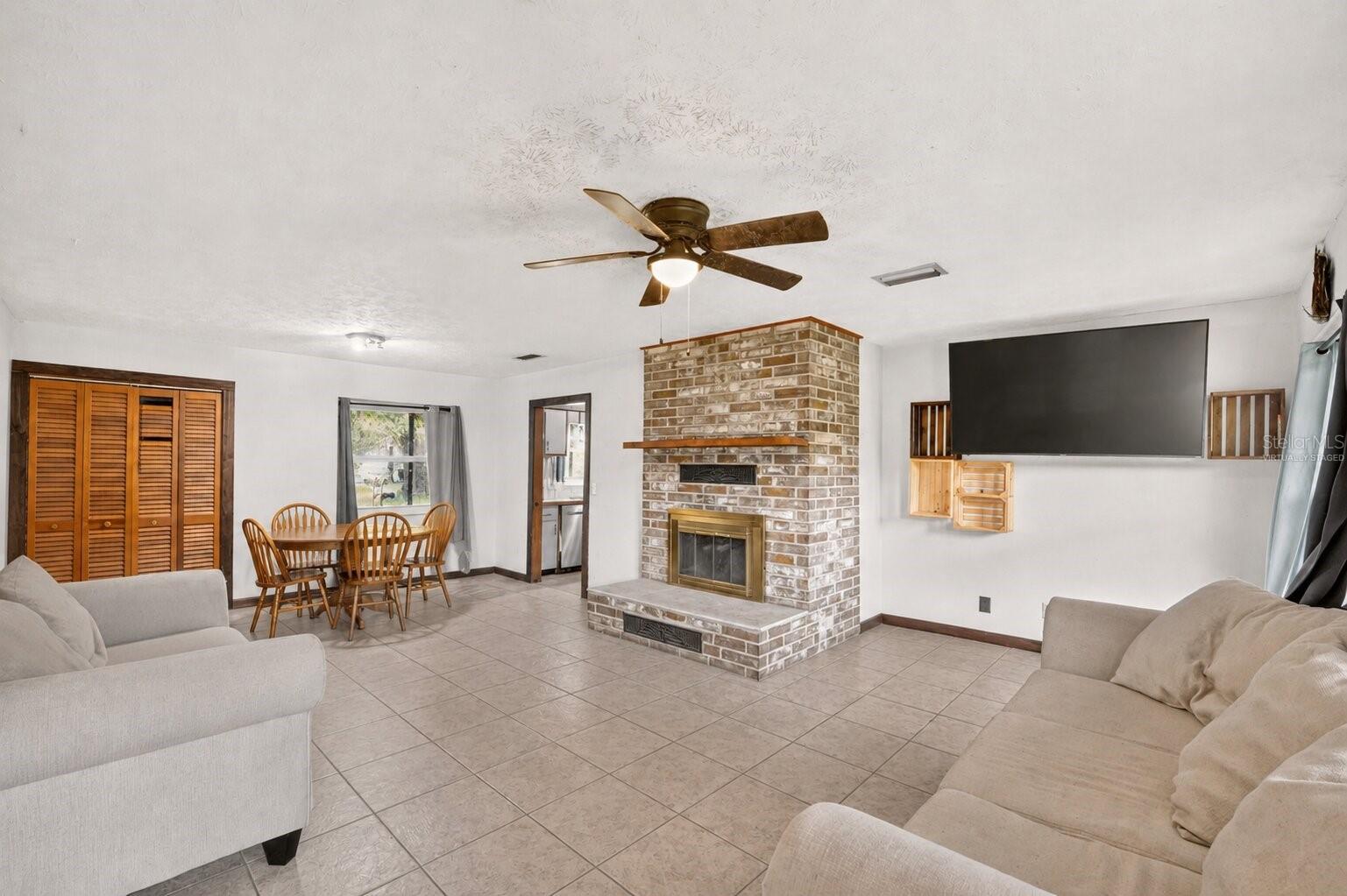 101 Allen Dr Property Photo 8