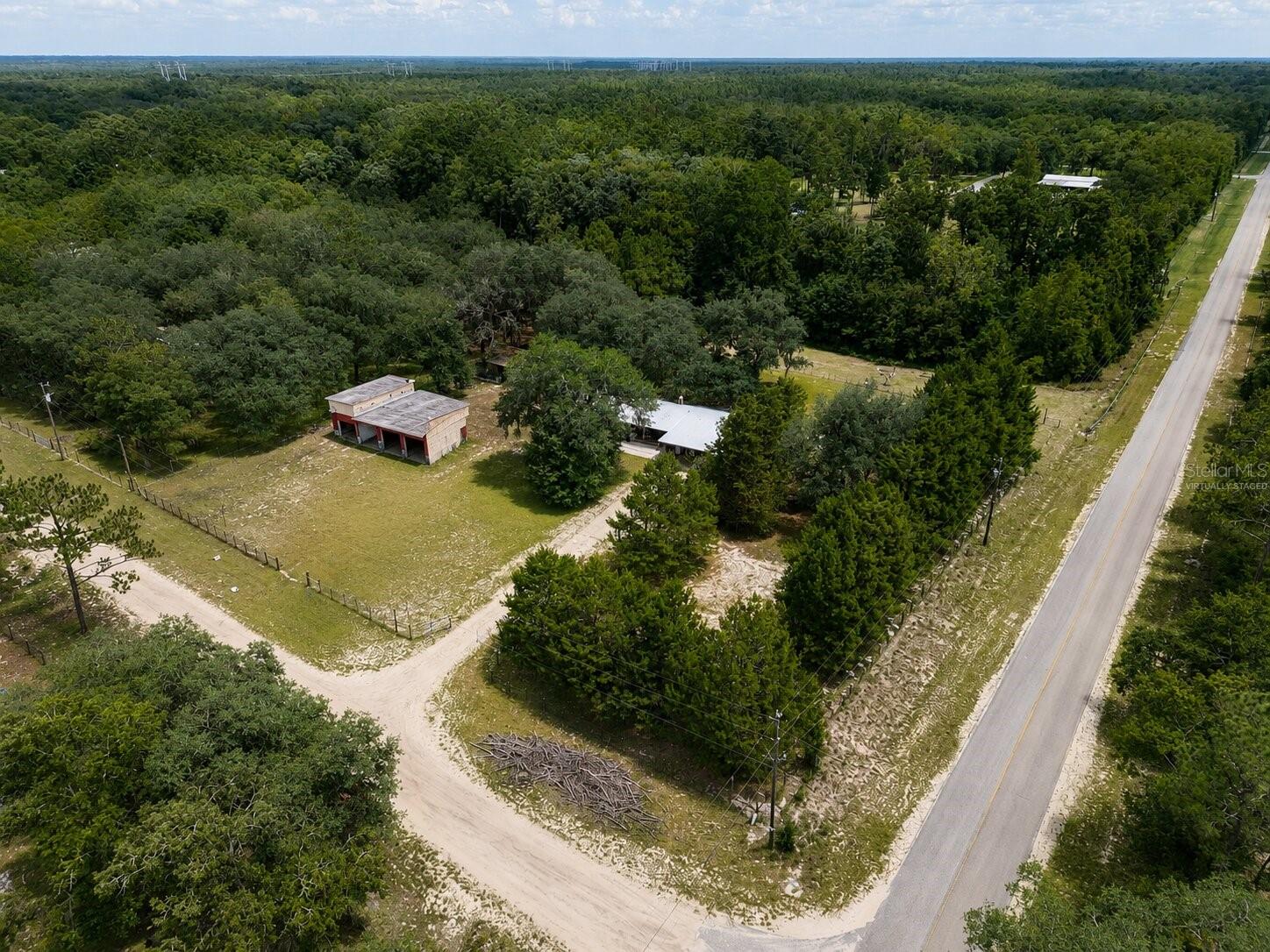 101 Allen Dr Property Photo 22