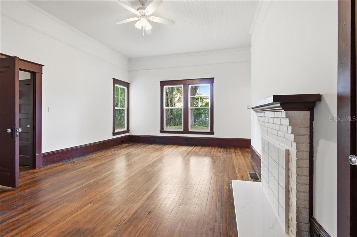 1103 N Jefferson St Property Photo 22