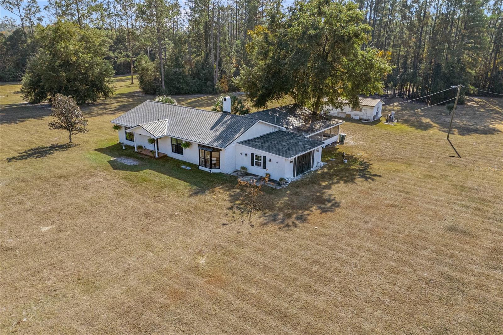 172 Sw Bradshaw Gln Property Photo 34