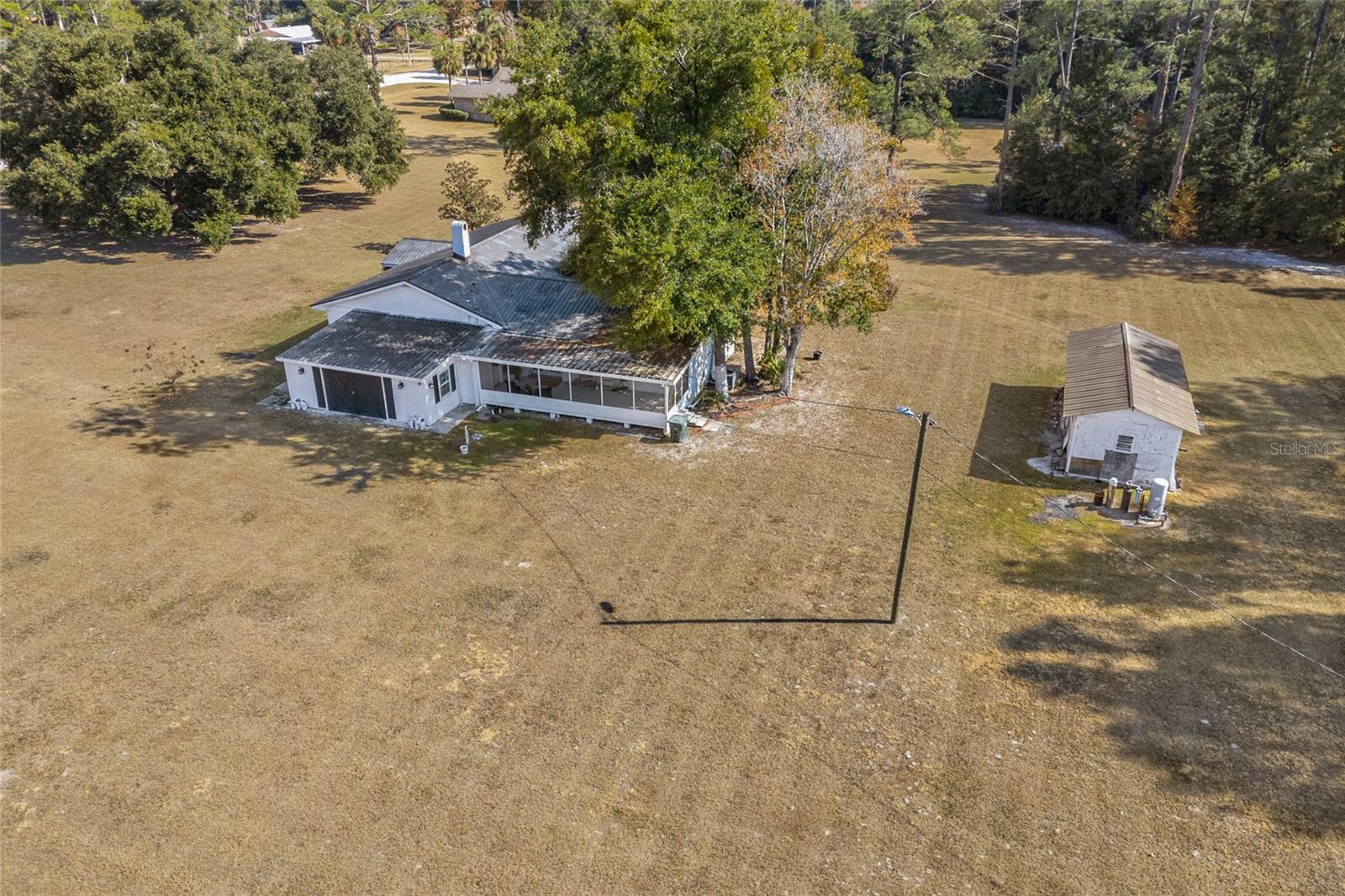 172 Sw Bradshaw Gln Property Photo 35