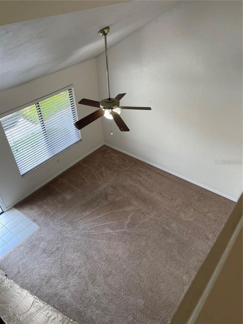 3504 Nw 37th Ave Property Photo 3