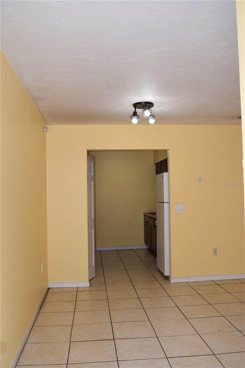 7423 Sw 42nd Pl #2 Property Photo 6
