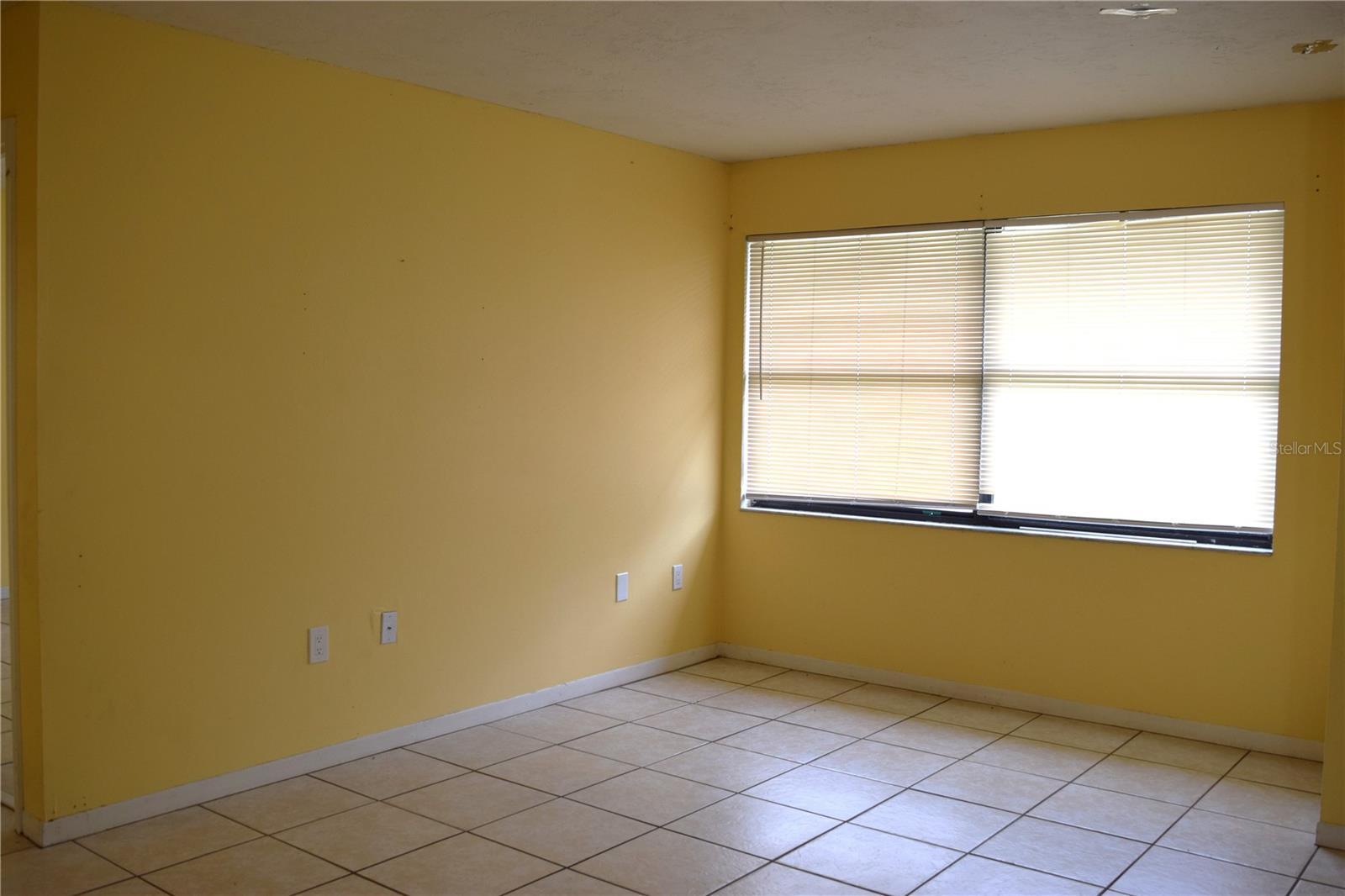 7423 Sw 42nd Pl #2 Property Photo 11