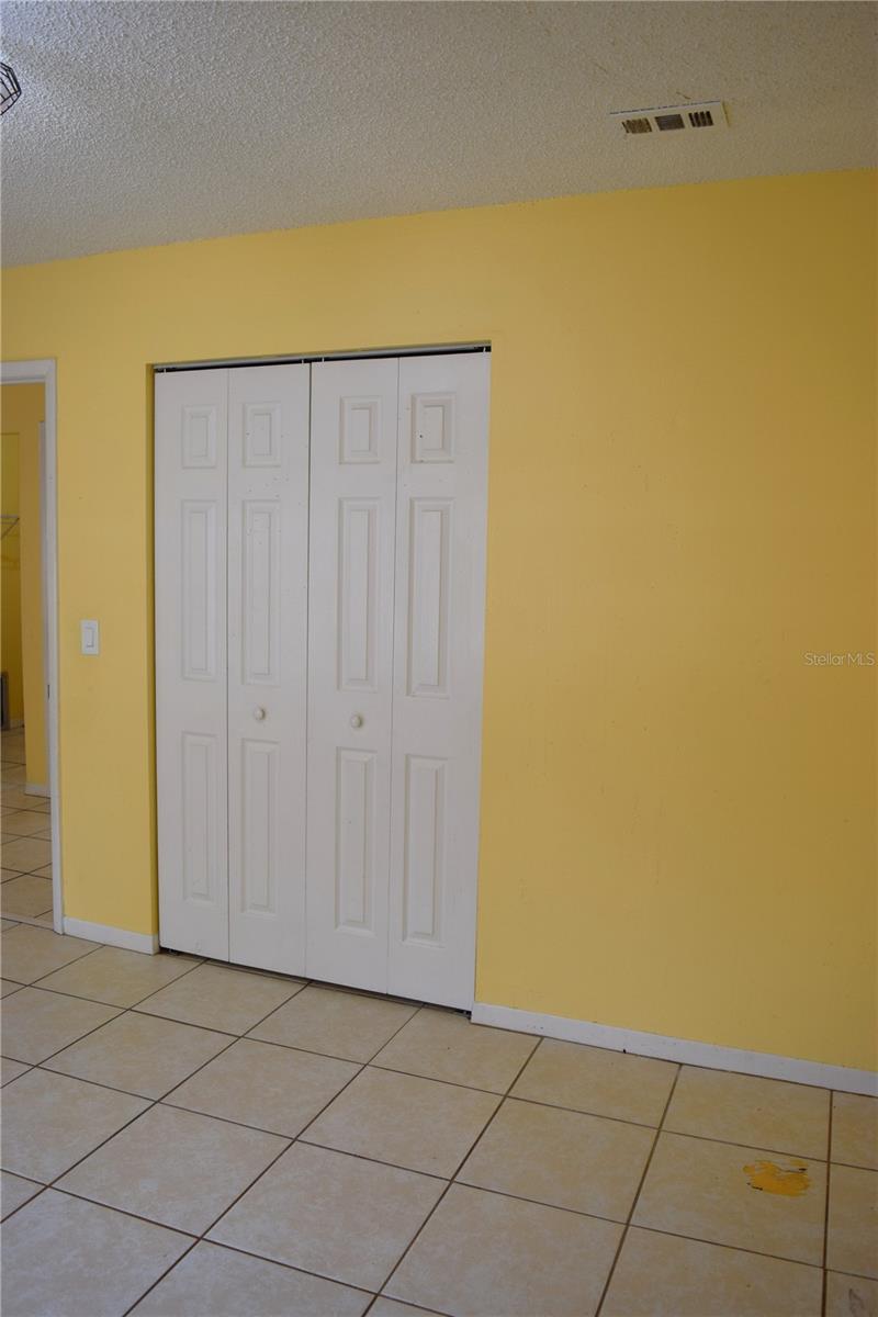 7423 Sw 42nd Pl #2 Property Photo 19
