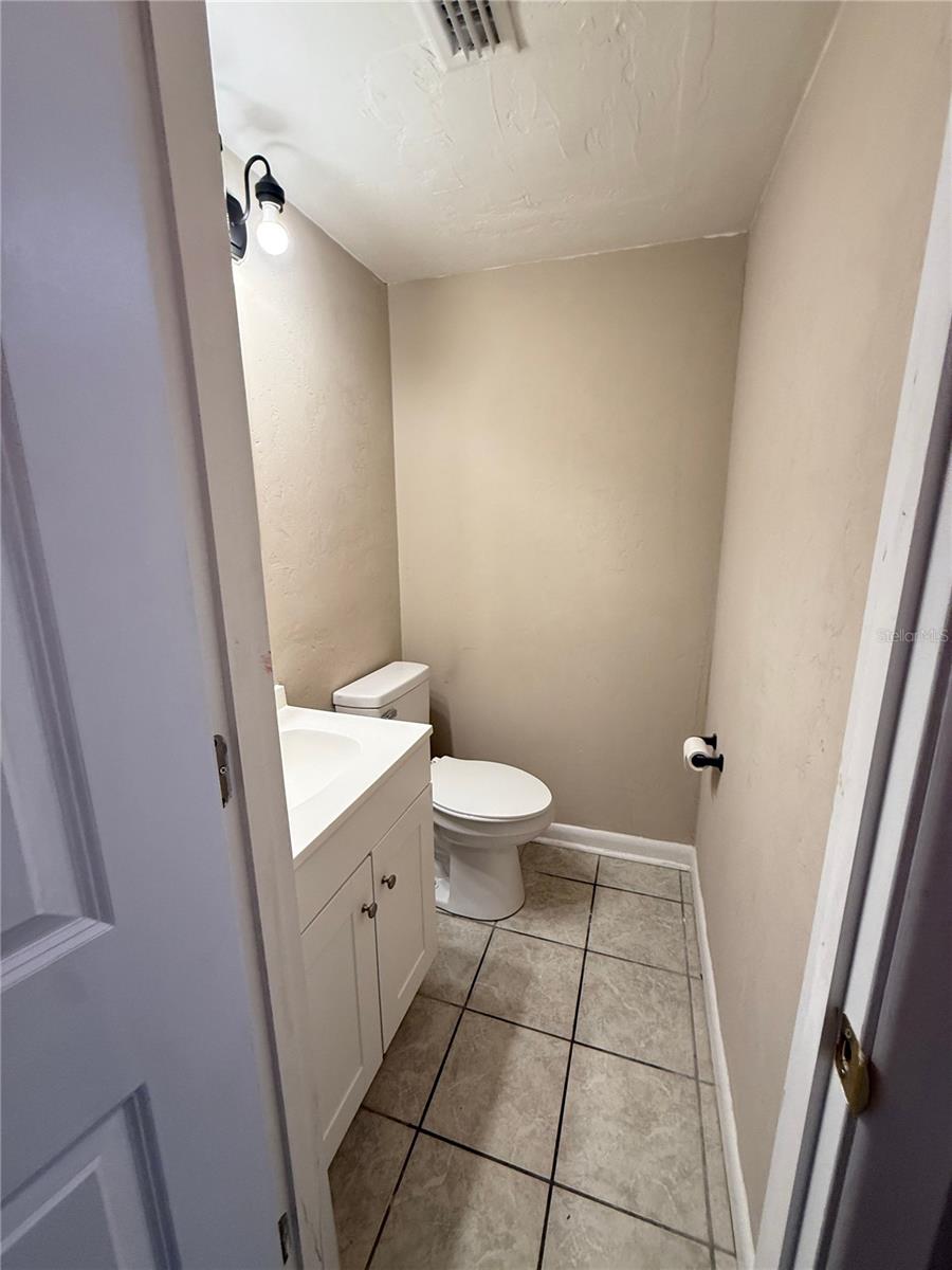 1721 Sw 68th Ter #1721 Property Photo 3