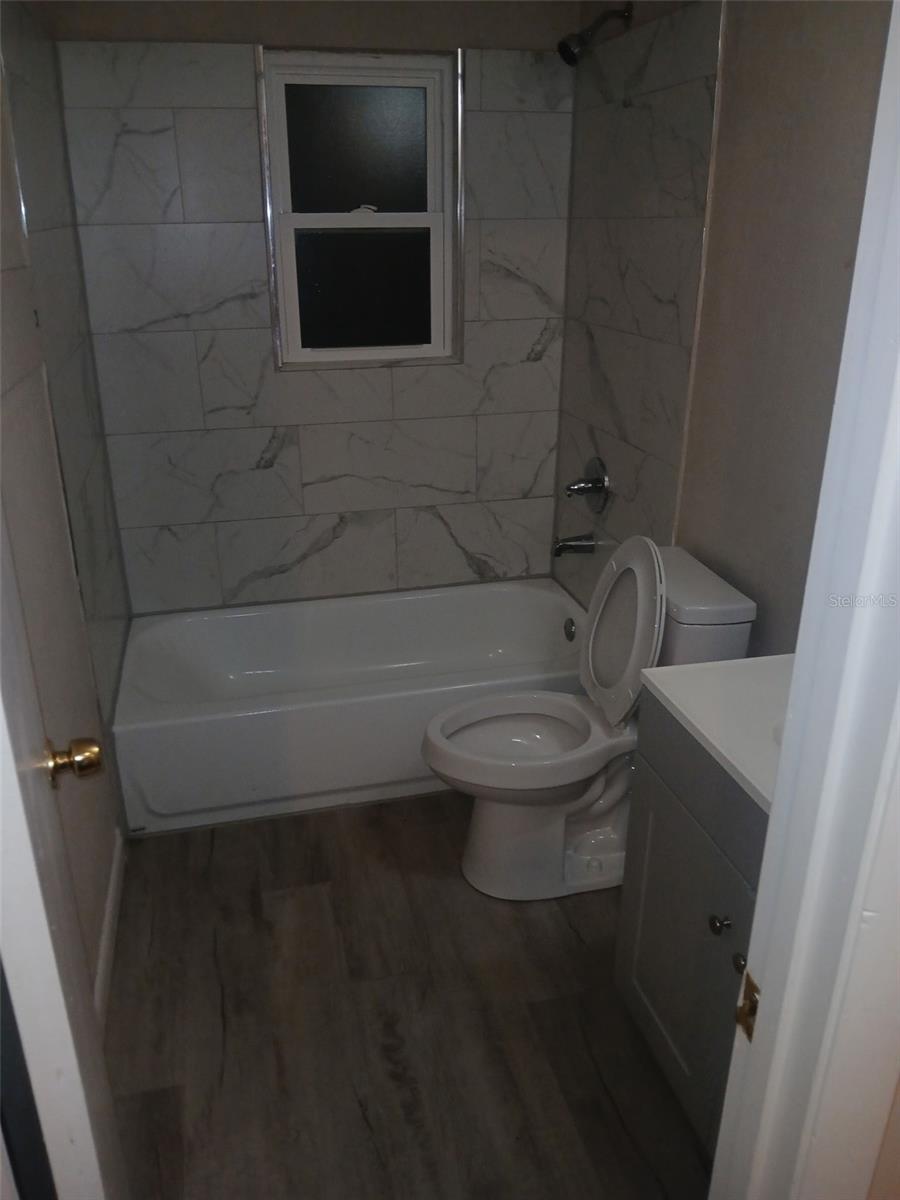 1721 Sw 68th Ter #1721 Property Photo 14