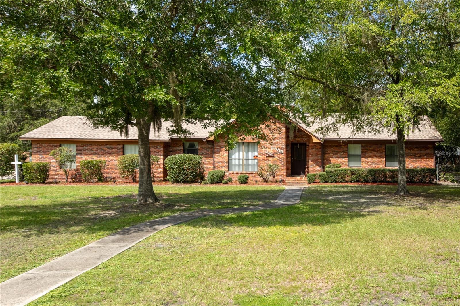 1619 Raiford Rd Property Photo 3