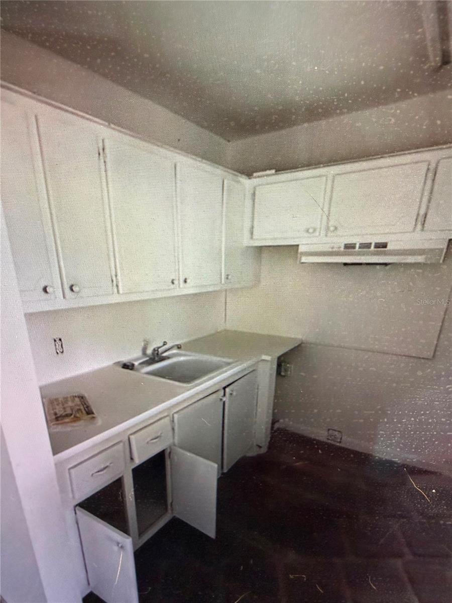 42 Sheffield B #b Property Photo 5