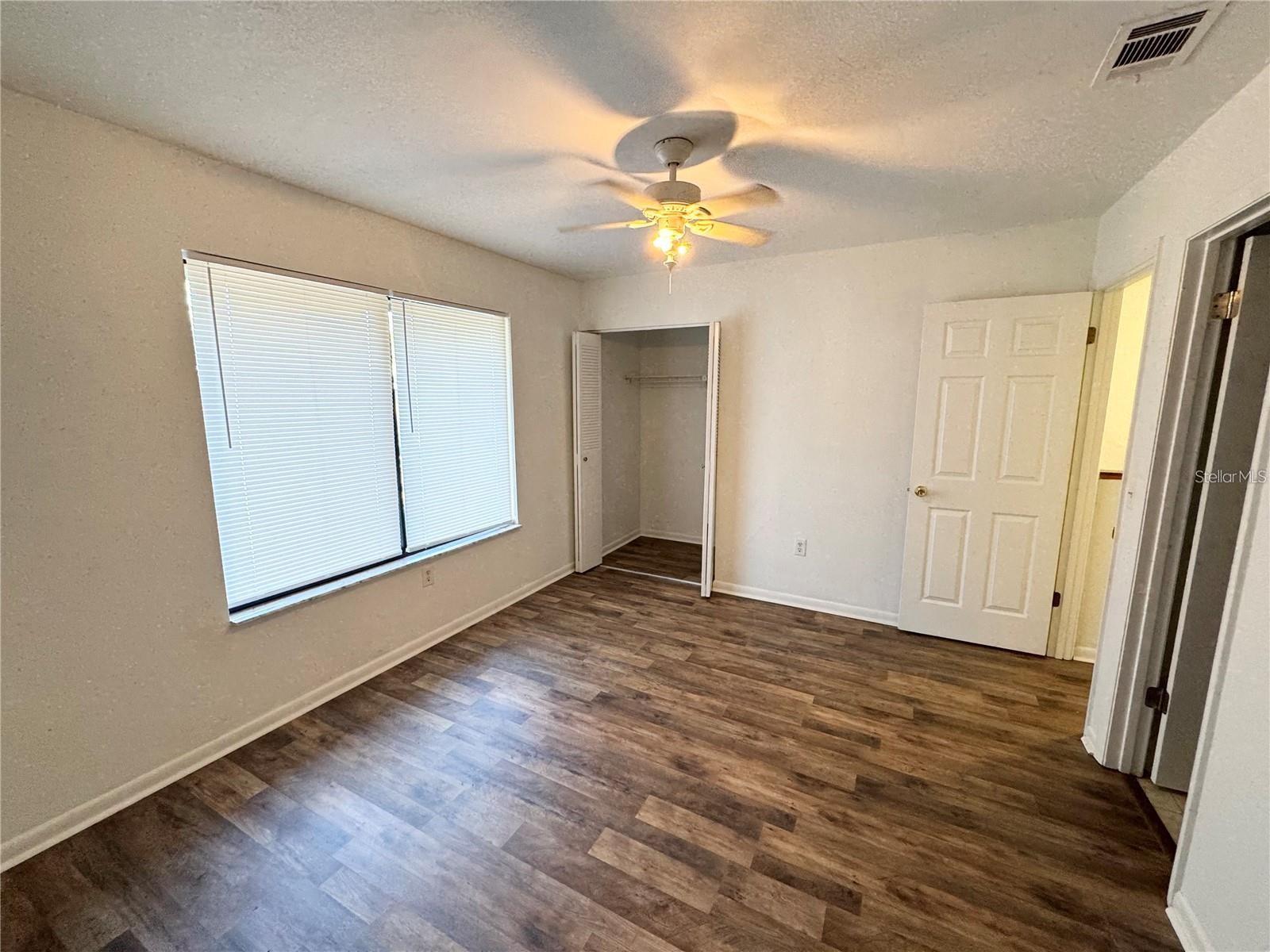 2300 Sw 43rd St #m4 Property Photo 10