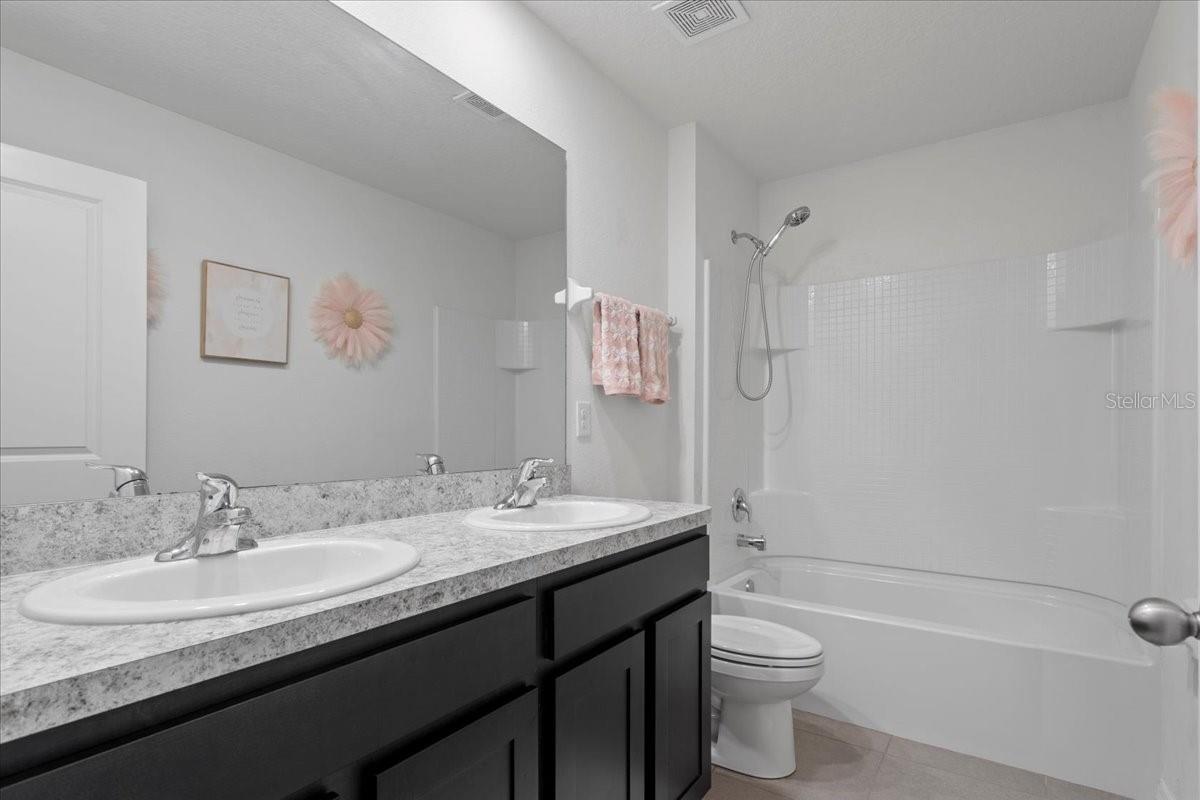 22885 Nw 197th Pl Property Photo 35