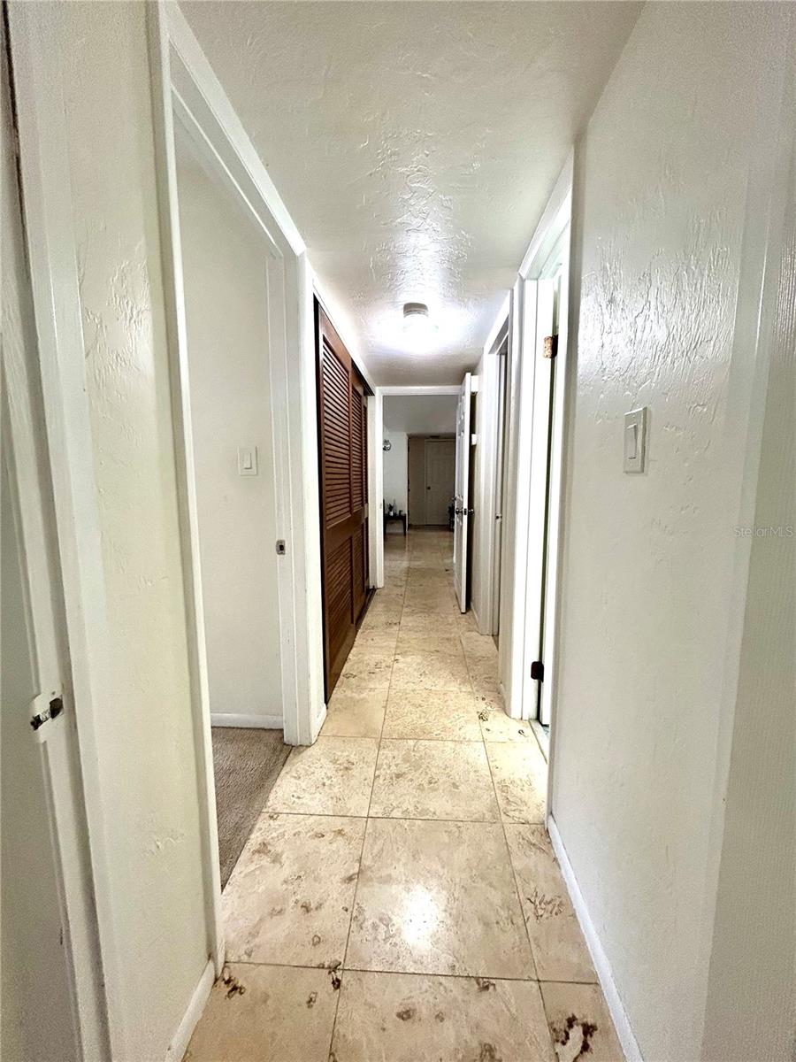 407 Nw 39th Rd #407c Property Photo 12