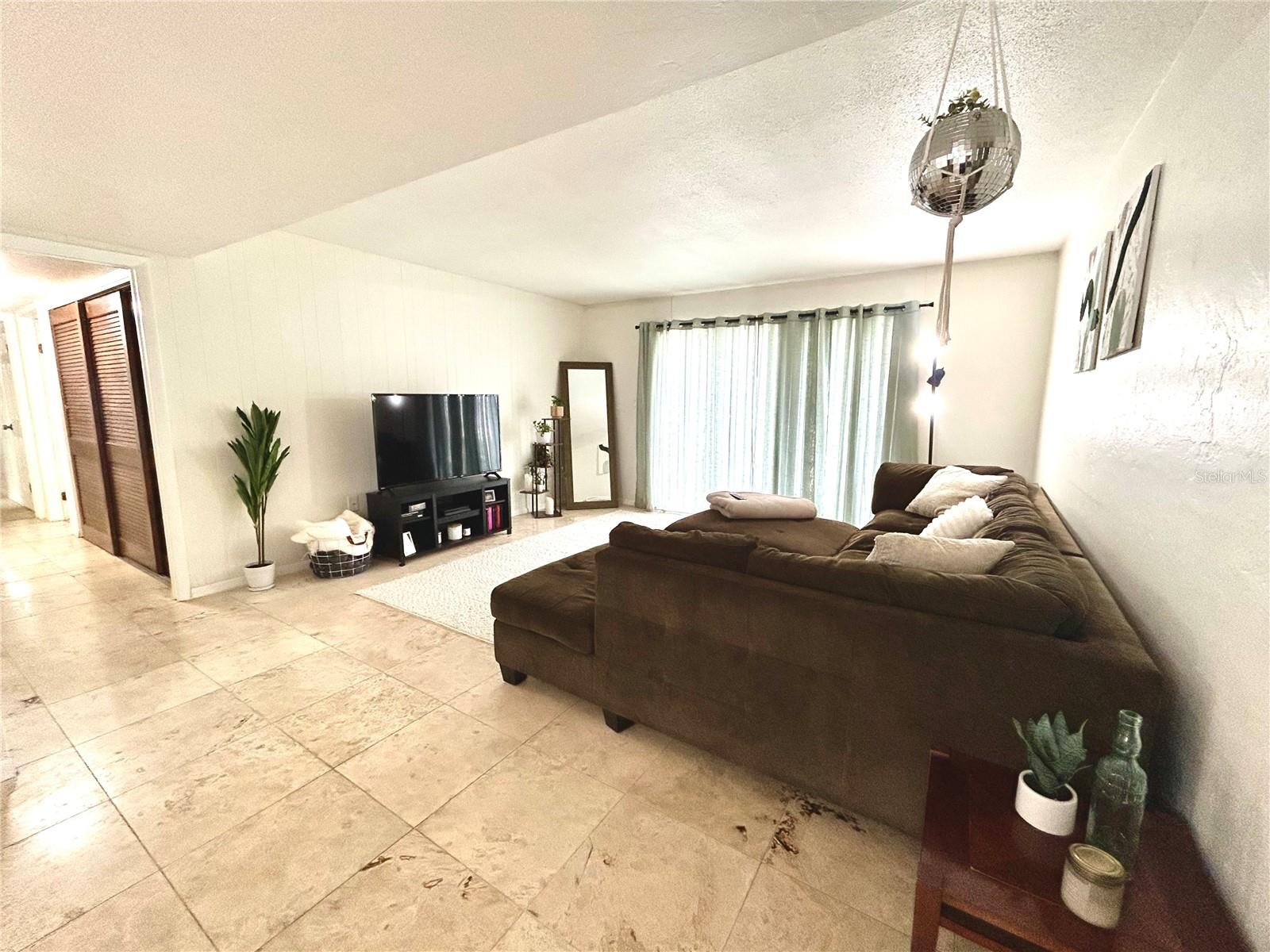407 Nw 39th Rd #407c Property Photo 18