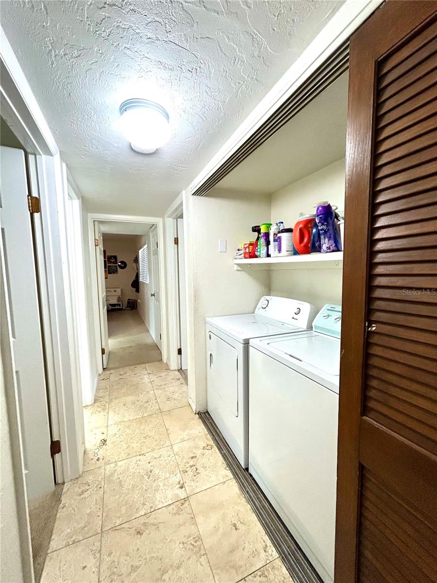 407 Nw 39th Rd #407c Property Photo 21