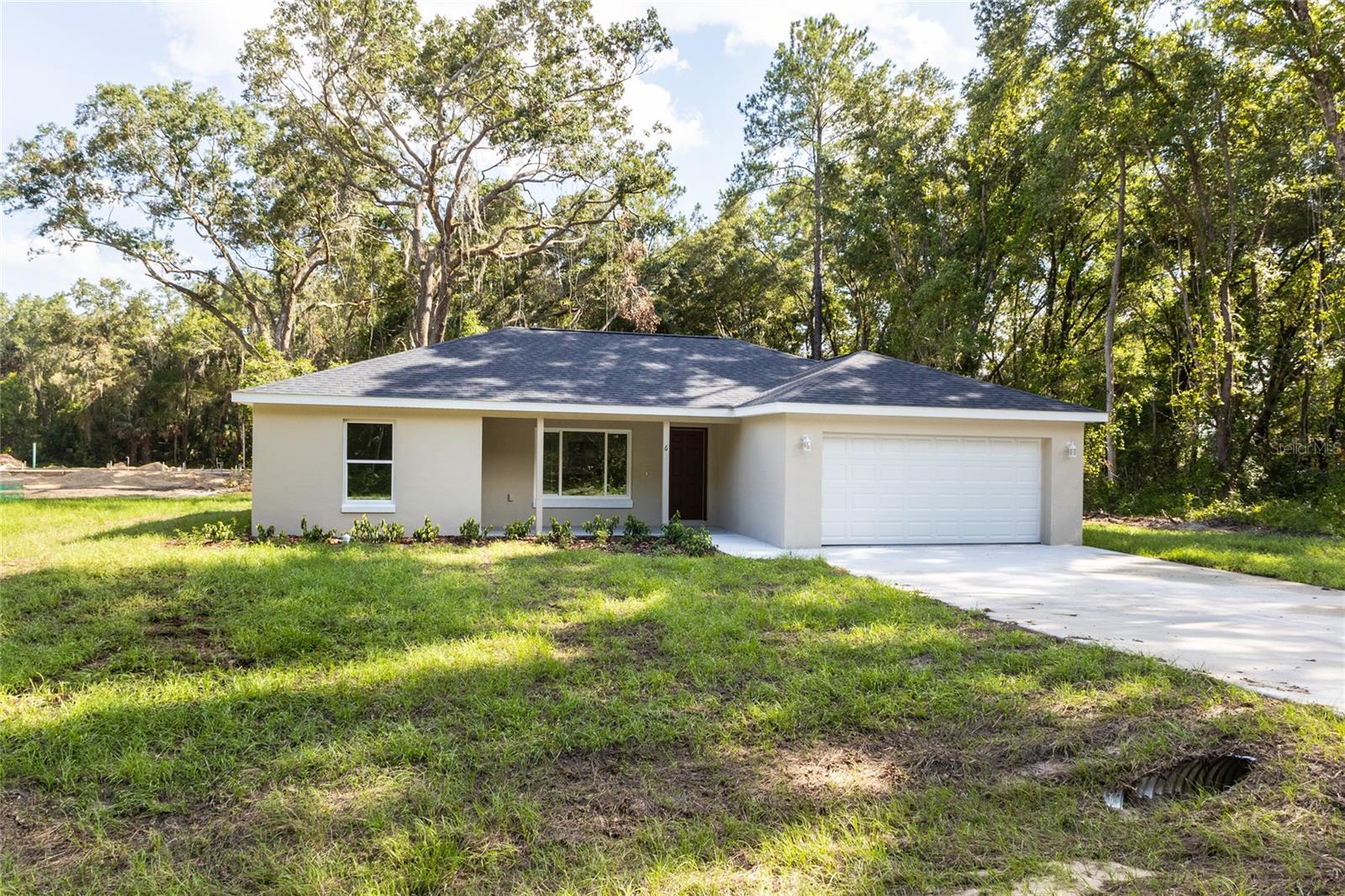 1057 Nw Timberlake Rd Property Photo 1