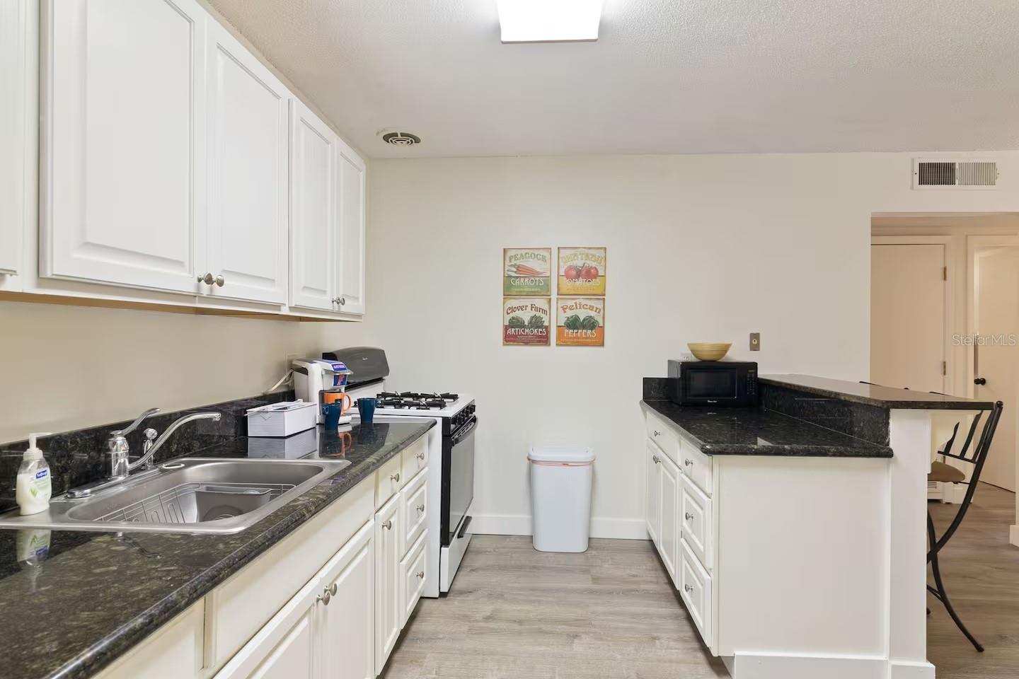 1700 Sw 16th Ct #k24 Property Photo 4