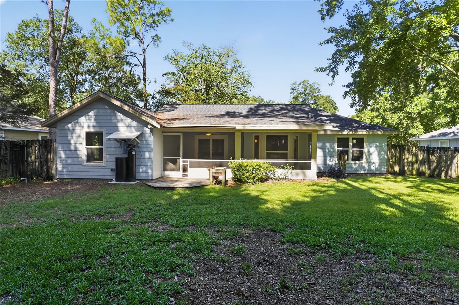 6909 Sw 80th Dr Property Photo 3