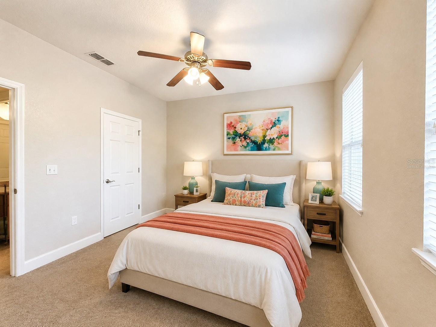 2508 Sw 35th Pl #70 Property Photo 11