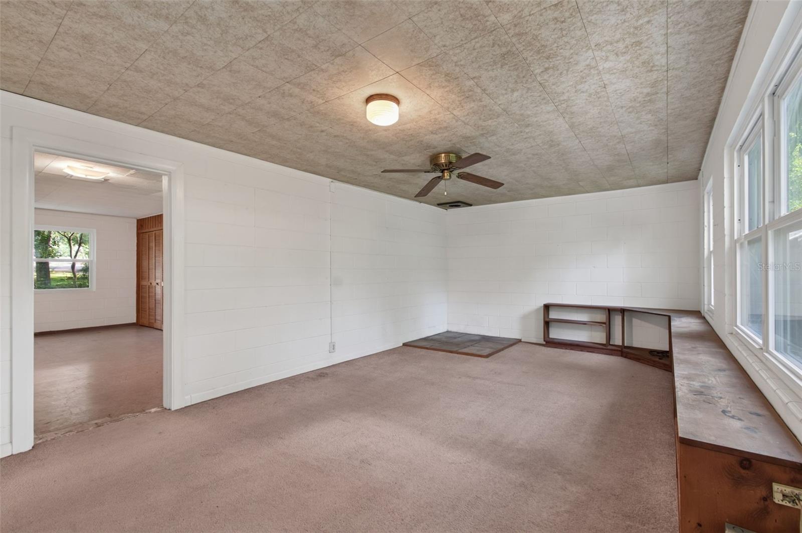 3705 Nw 7th Pl Property Photo 15