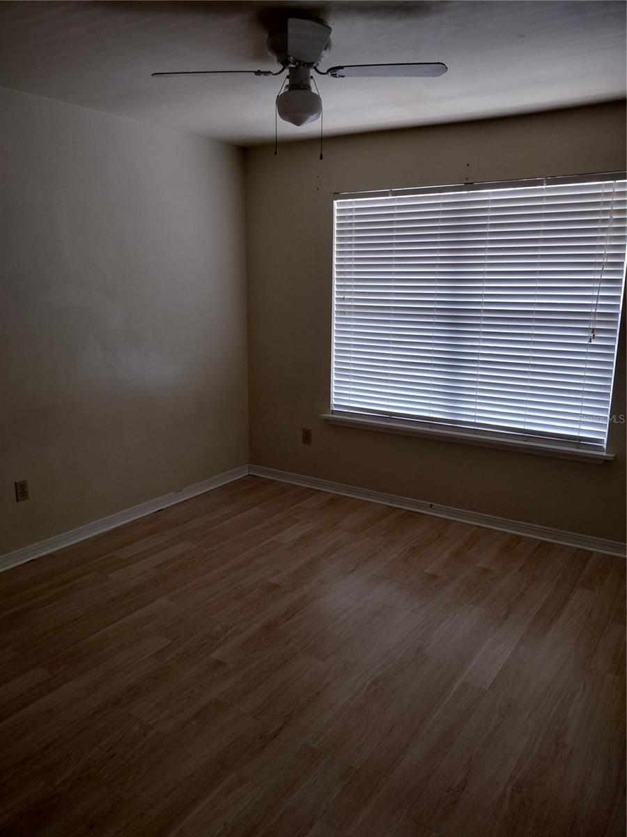 2360 Sw Archer Rd #510 Property Photo 8