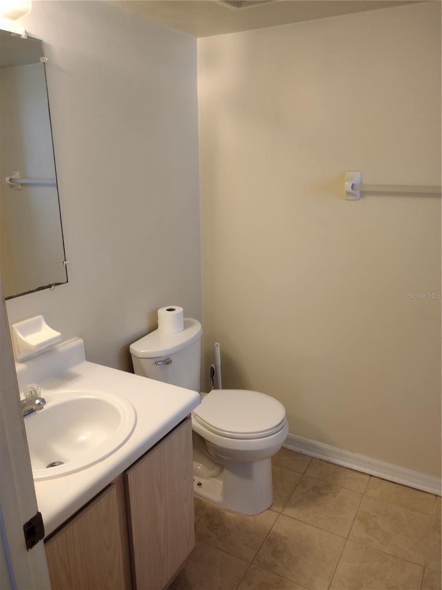 2360 Sw Archer Rd #510 Property Photo 9