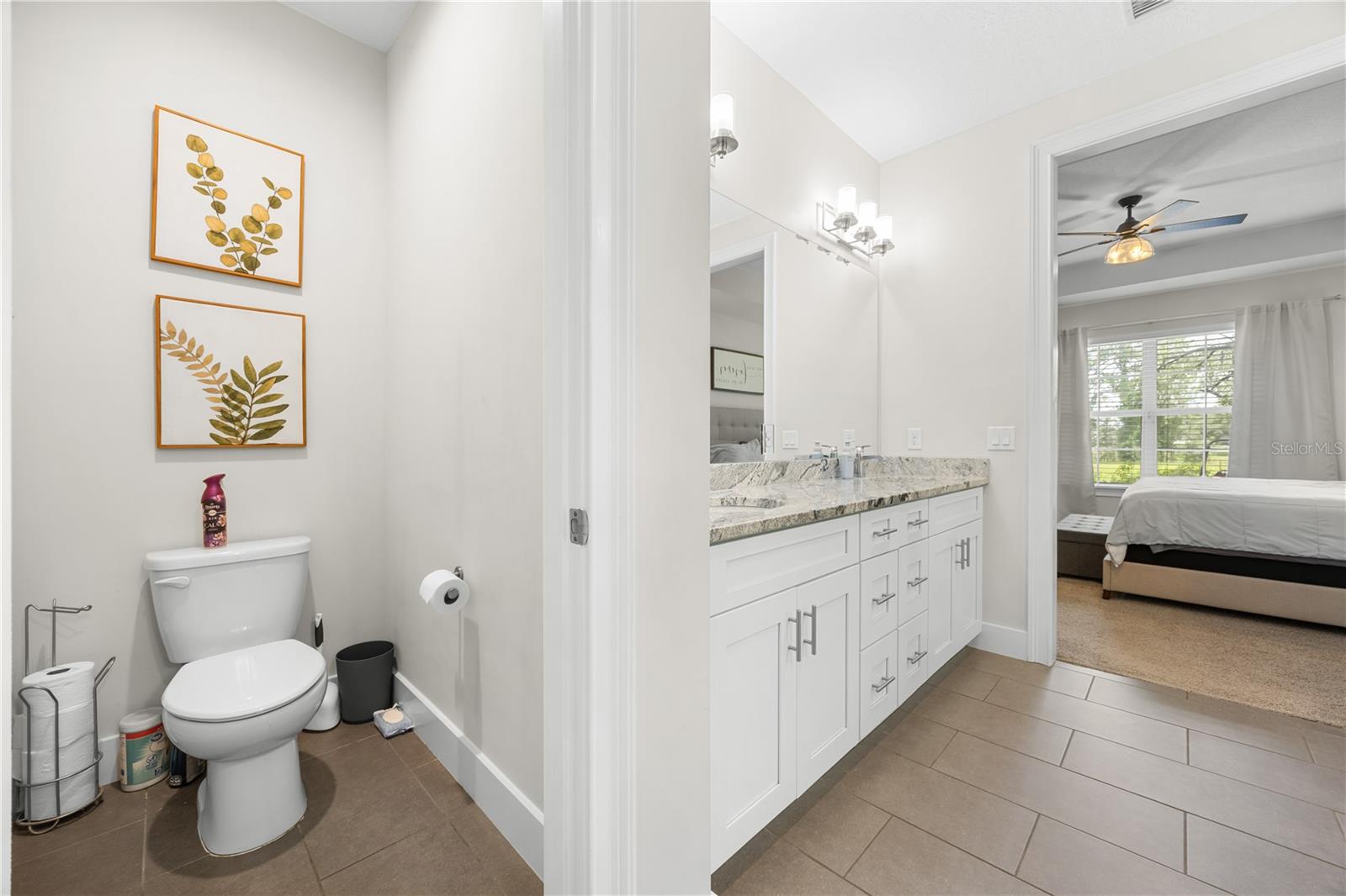 619 Sw Bellflower Property Photo 18
