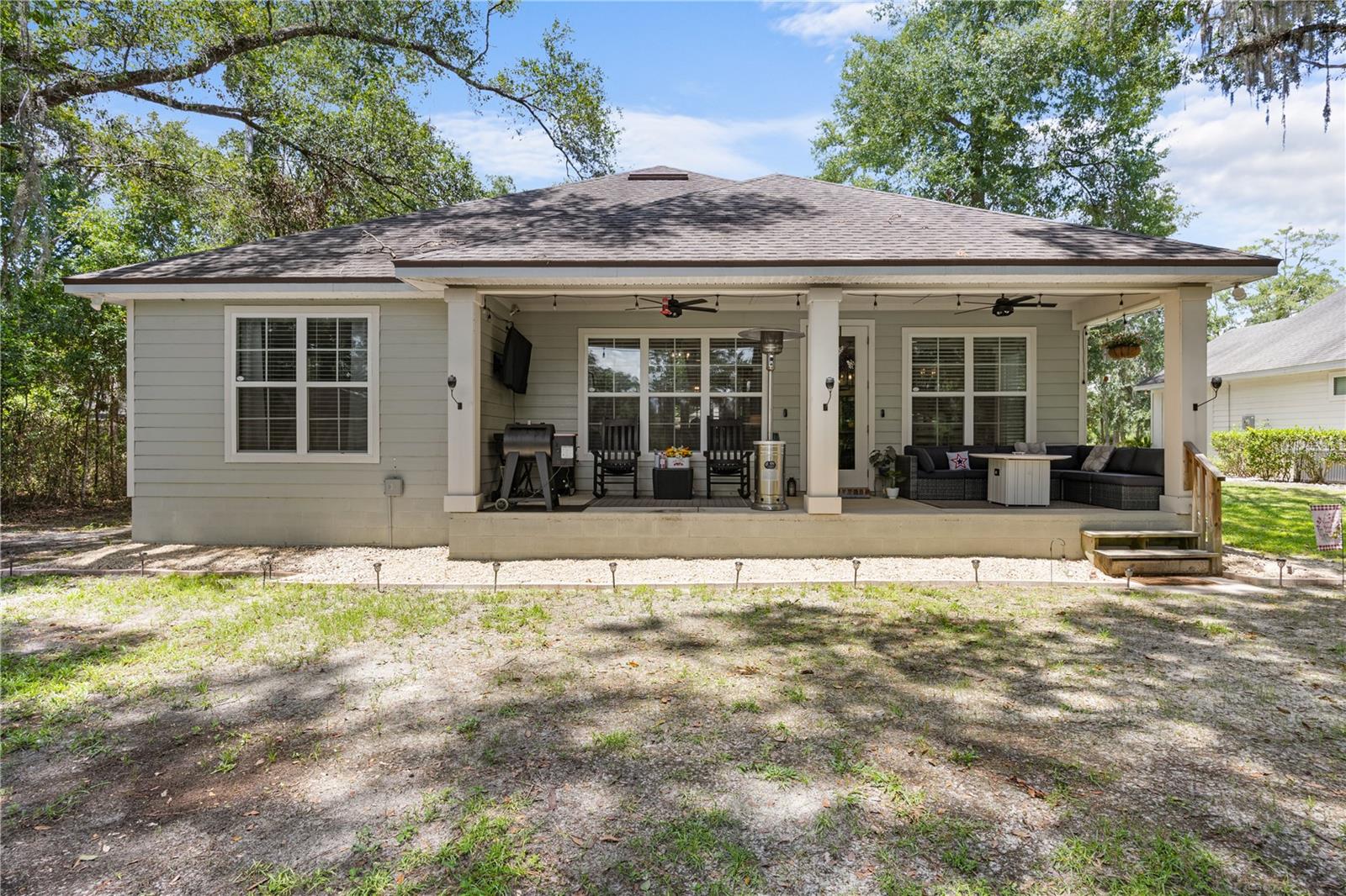 619 Sw Bellflower Property Photo 43