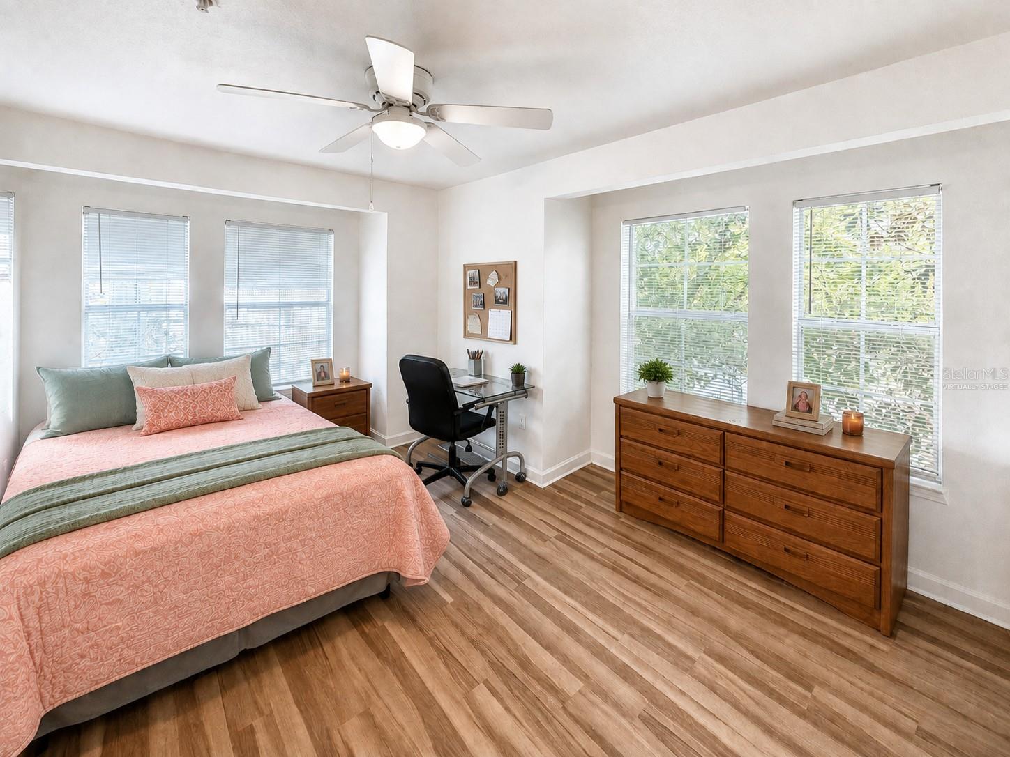 835 Sw 9th St #210 Property Photo 16
