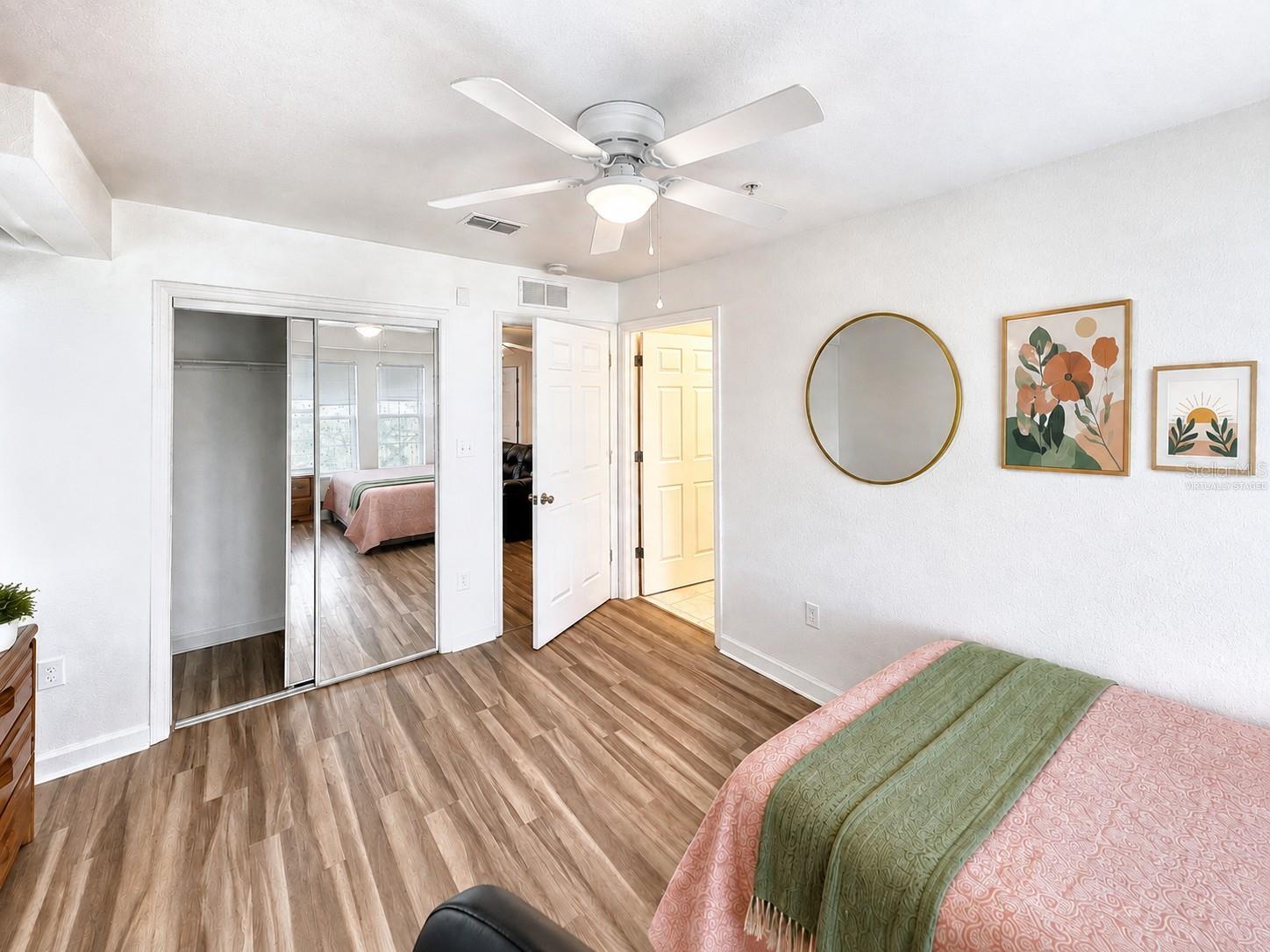 835 Sw 9th St #210 Property Photo 18