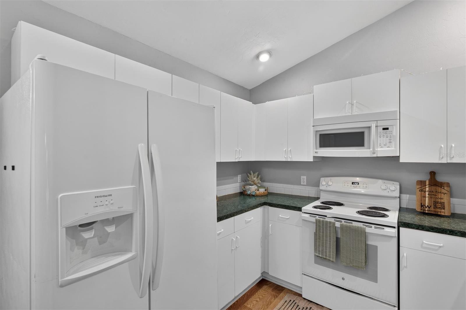 2115 Sw 72nd St Property Photo 8