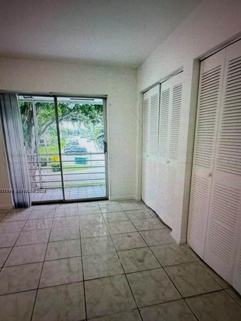 163 Coventry G #163 Property Photo 8