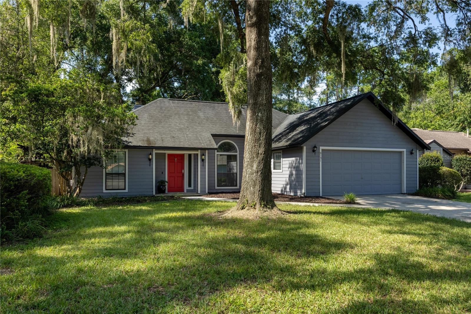 5131 Nw 35th Pl Property Photo 1