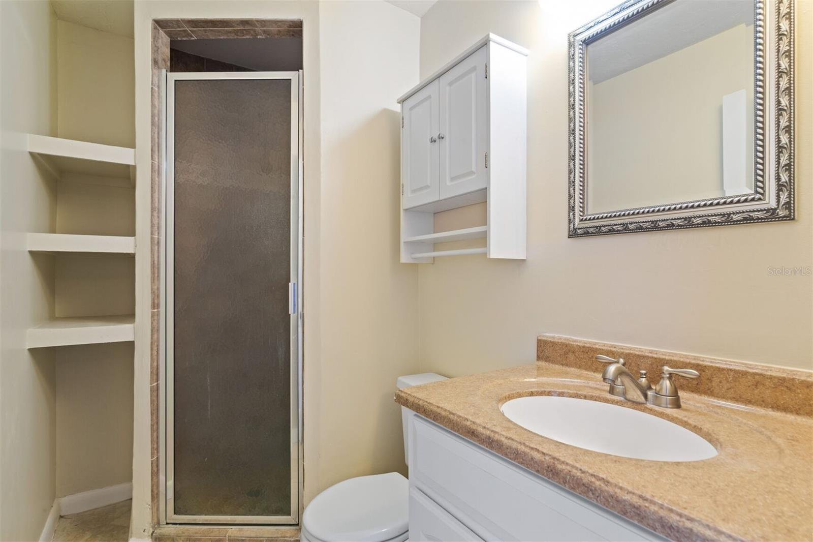 2635 Sw 35th Pl #301 Property Photo 23