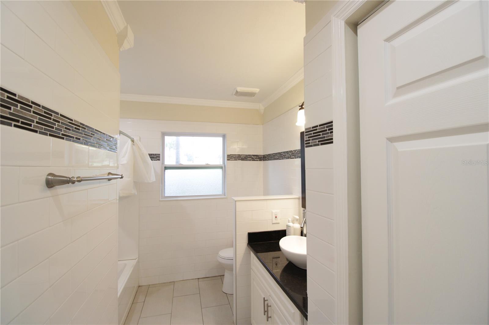10907 Sw 24th Ave Property Photo 11